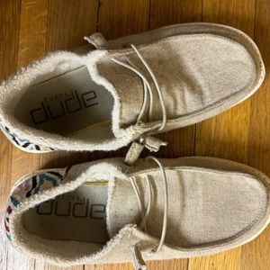 Ladies Hey Dude size 7
